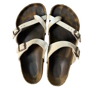 Size 39 (Women’s 8) Birkenstocks